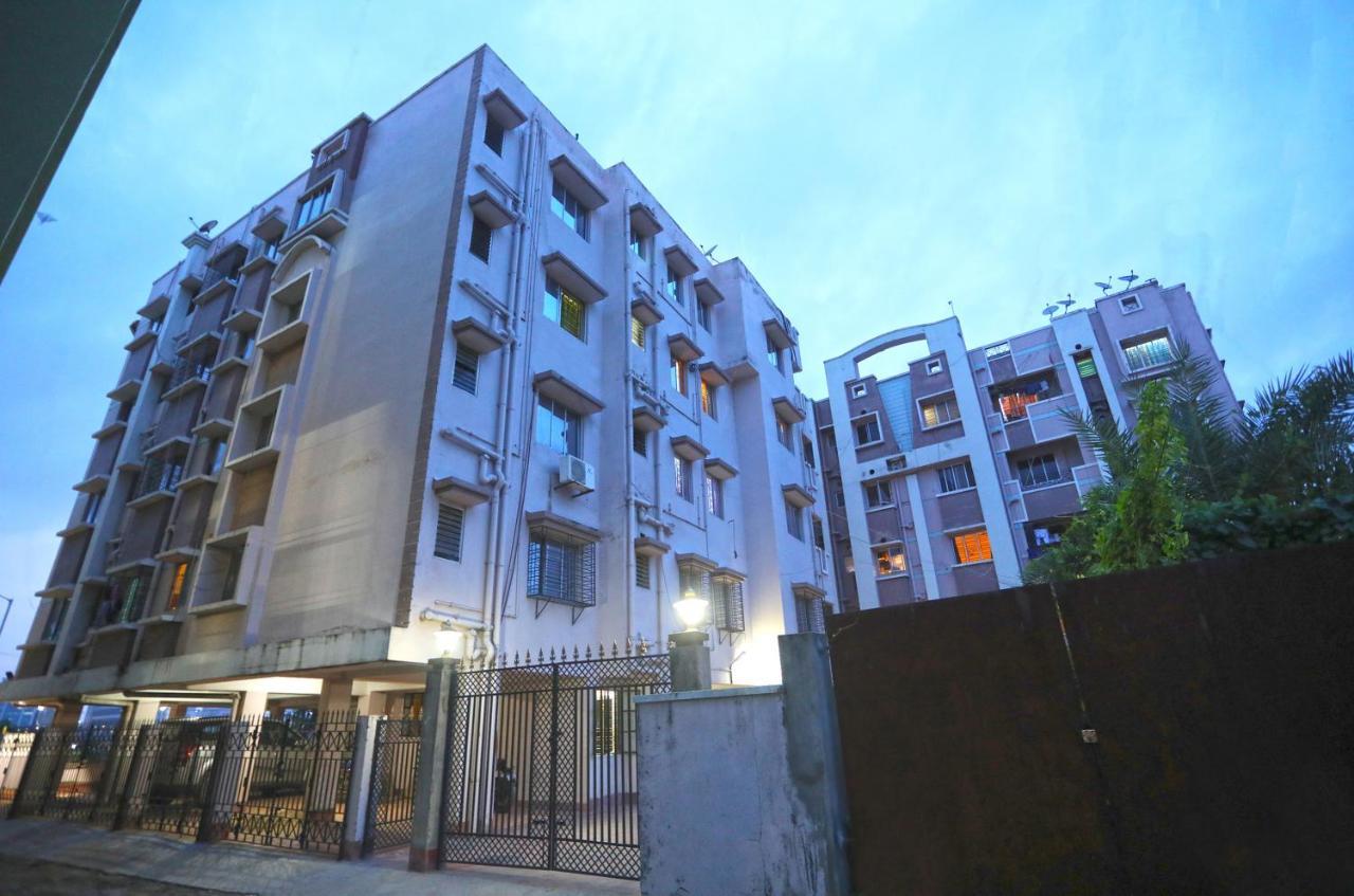 Oyo 14818 Sudarshan Apartment Calcutta  Esterno foto
