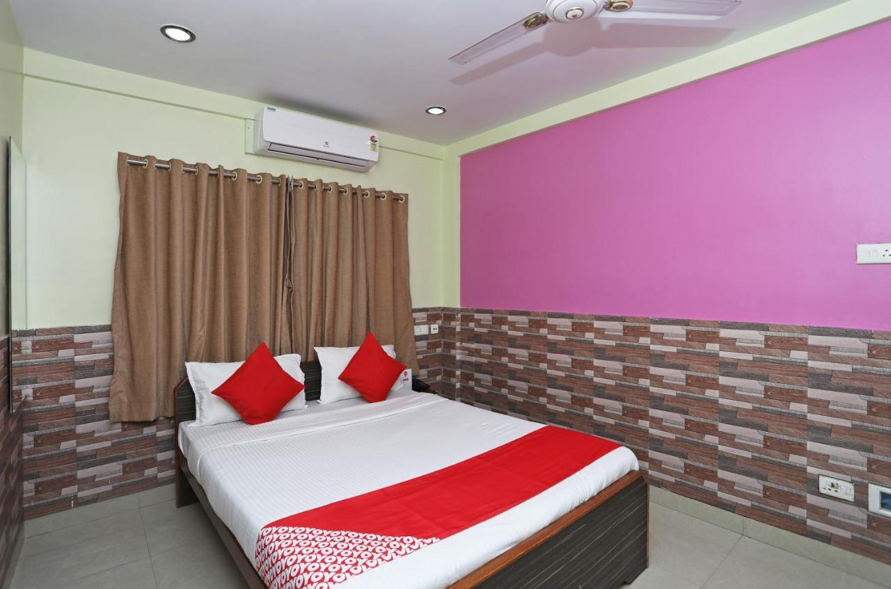 Oyo 14818 Sudarshan Apartment Calcutta  Esterno foto