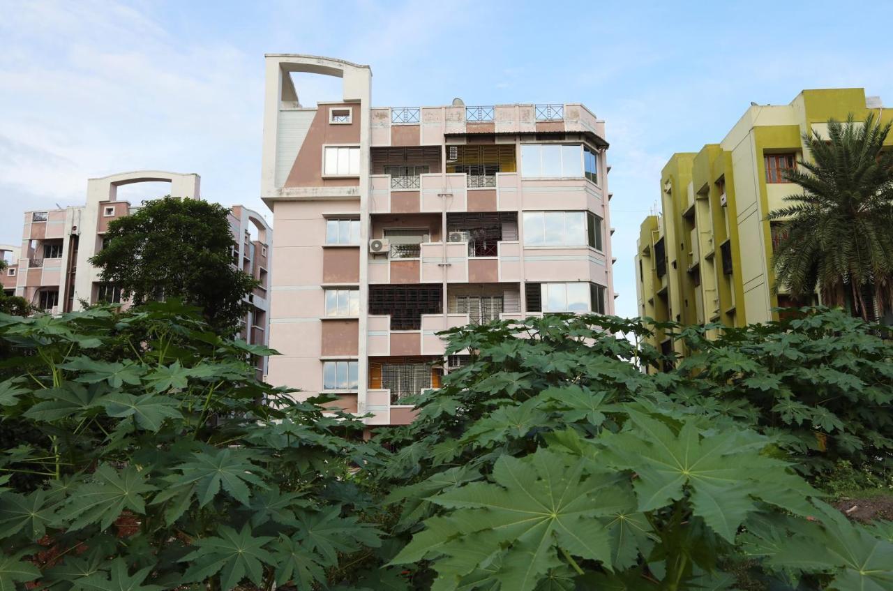 Oyo 14818 Sudarshan Apartment Calcutta  Esterno foto