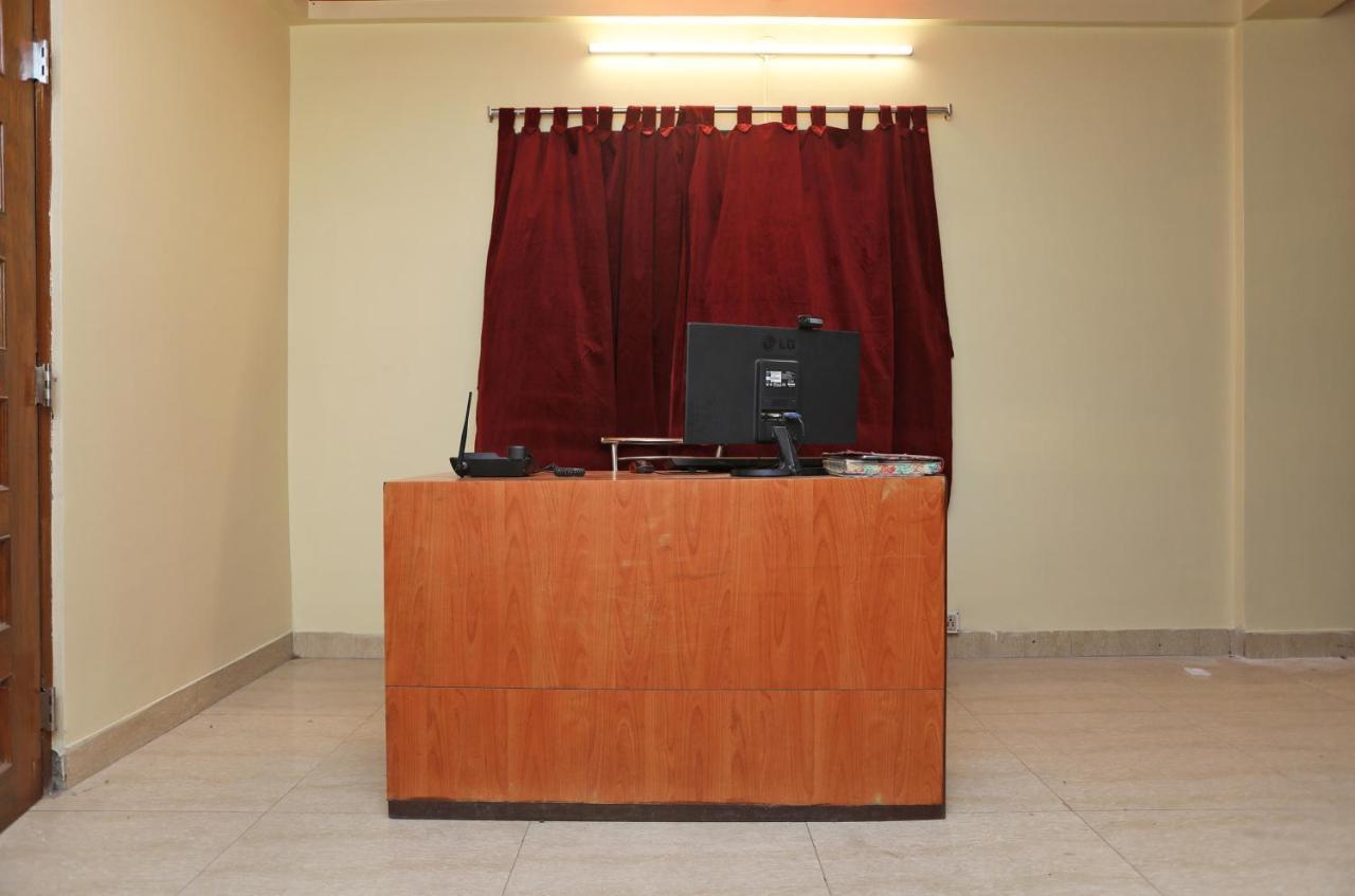 Oyo 14818 Sudarshan Apartment Calcutta  Esterno foto